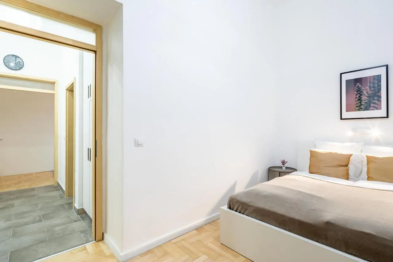 Extreme Central - New - Lively Neighbourhood Budapeşte Daire