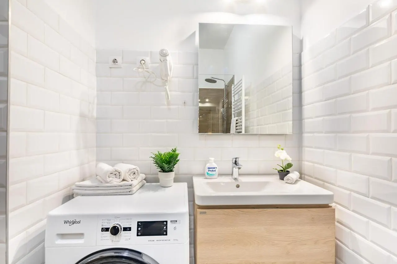 Apartment Extreme Central - New - Lively Neighbourhood Budapest