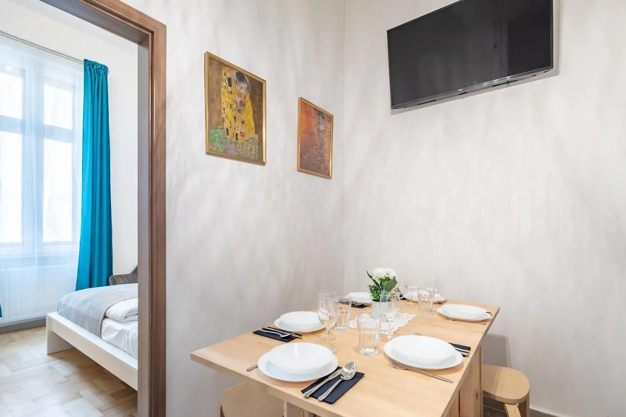 Apartment Extreme Central - New - Lively Neighbourhood Budapest
